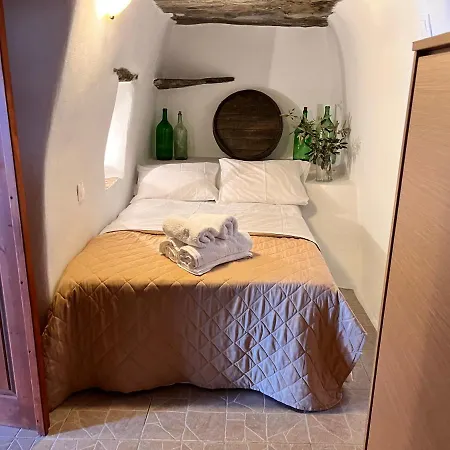 Jacob's Traditional House In Village *