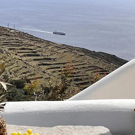 Jacob's Traditional House In Village Isternia (Tinos)